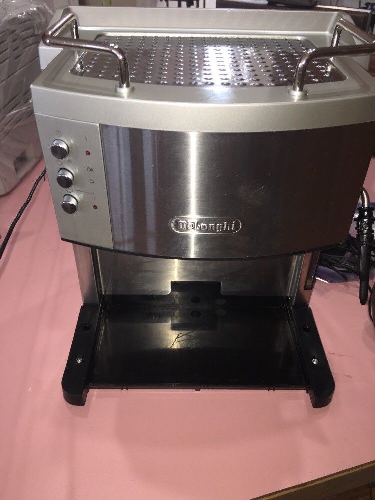 DeLonghi EC702 15 Bar Pump driven Espresso And Cappuccino Maker