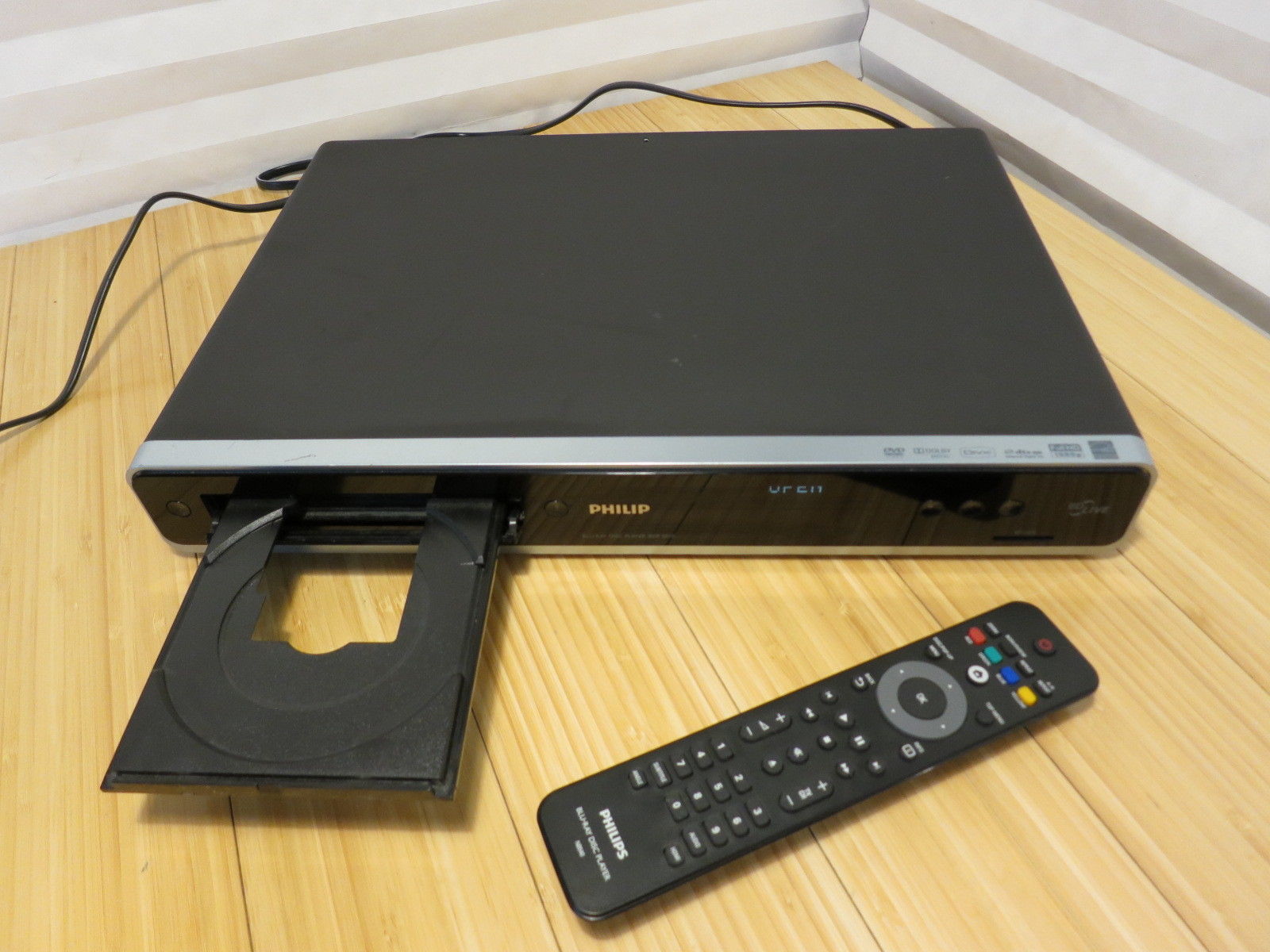 Philips BDP5010/F7 A Blu-ray Disc Player With Remote With Latest Firmware