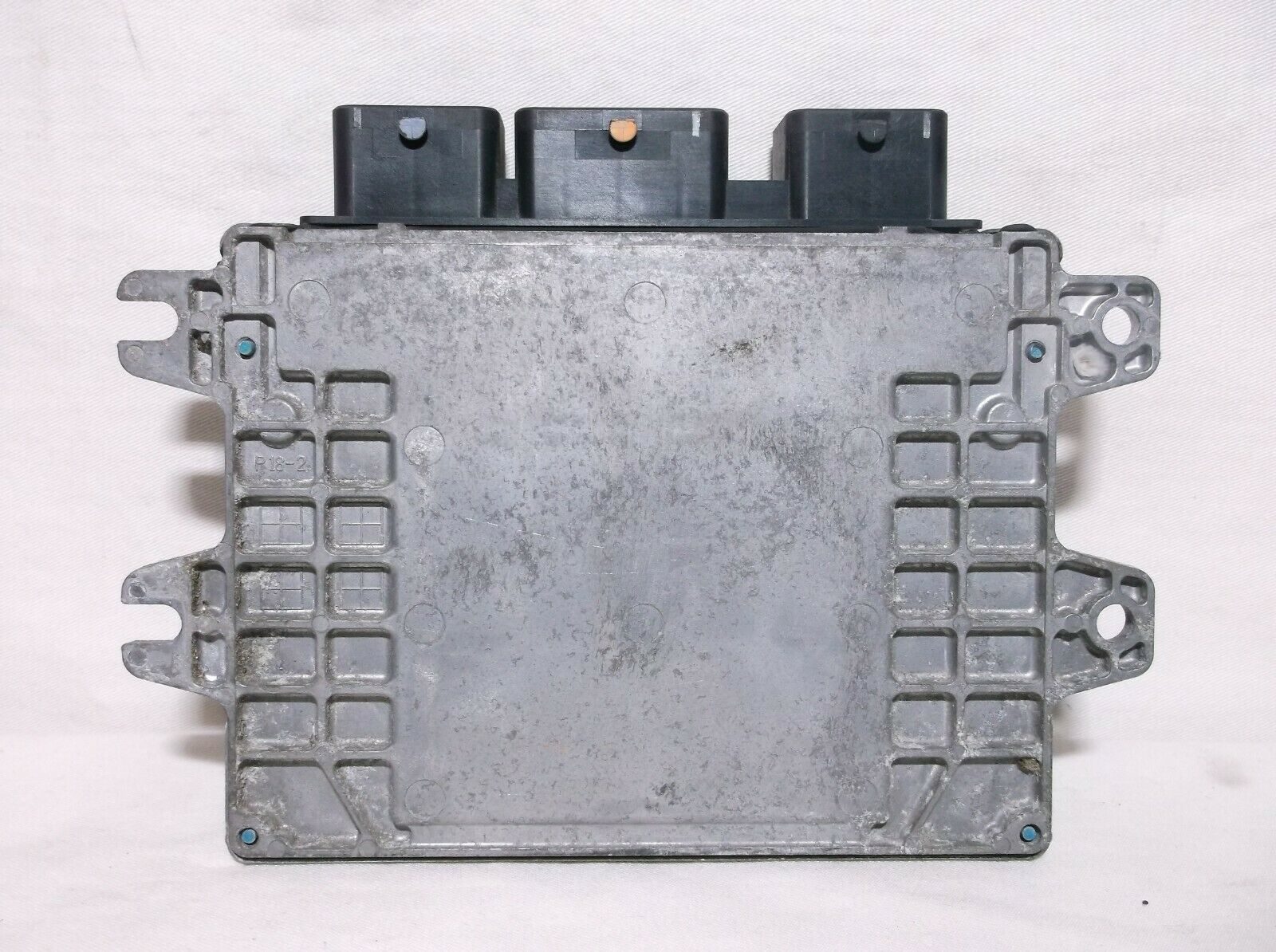 2012..12 NISSAN VERSA/ ENGINE CONTROL MODULE/ COMPUTER/ ECU.ECM.PCM