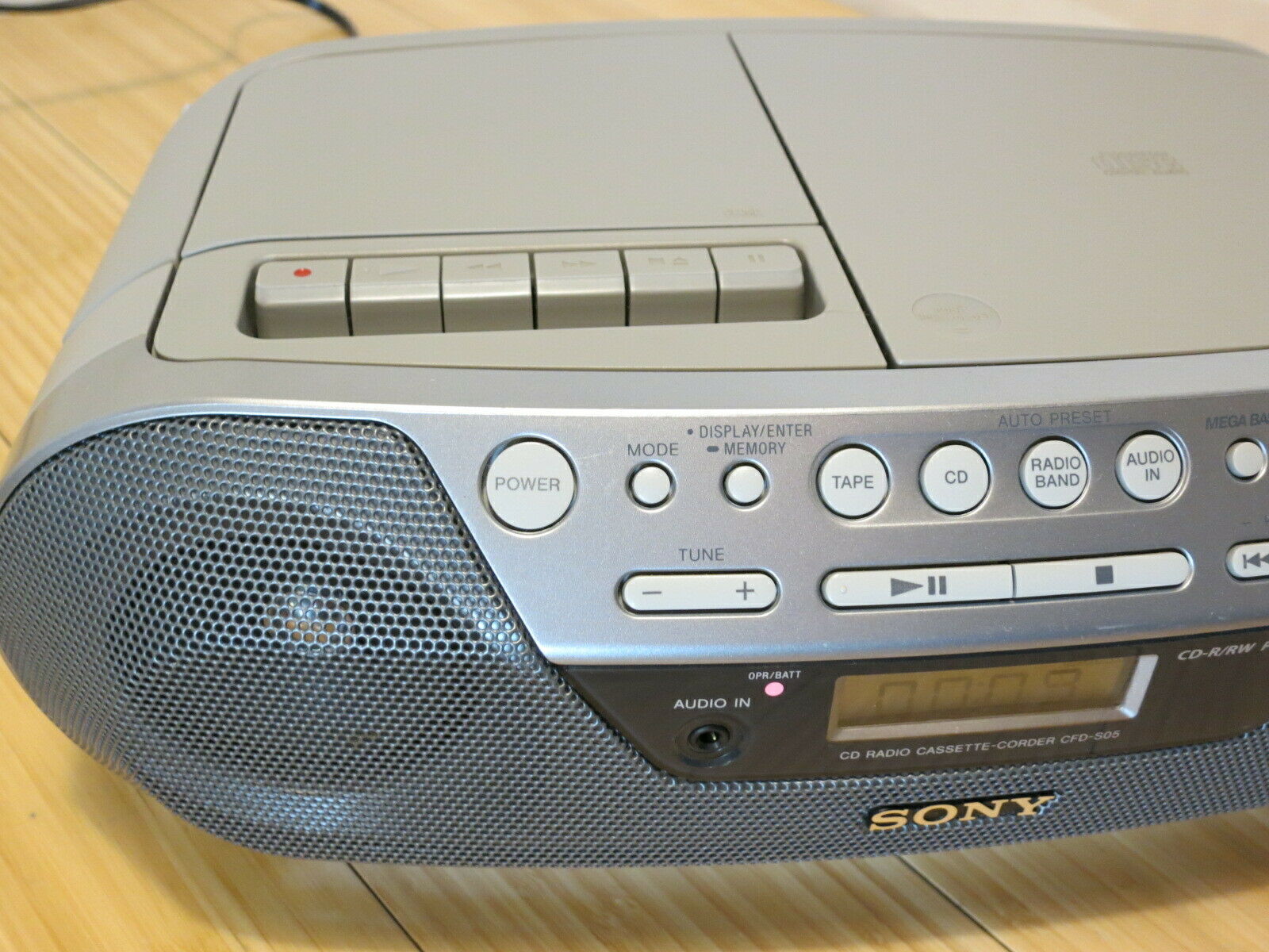 Sony Cfd S Cp Cd Radio Cassette Recorder Black Mp Playback Mega Bass ...