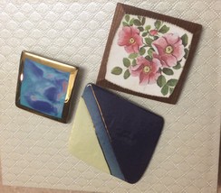 Lot Of Three Vintage Brooches Pins Square Wooden Blue - $14.01