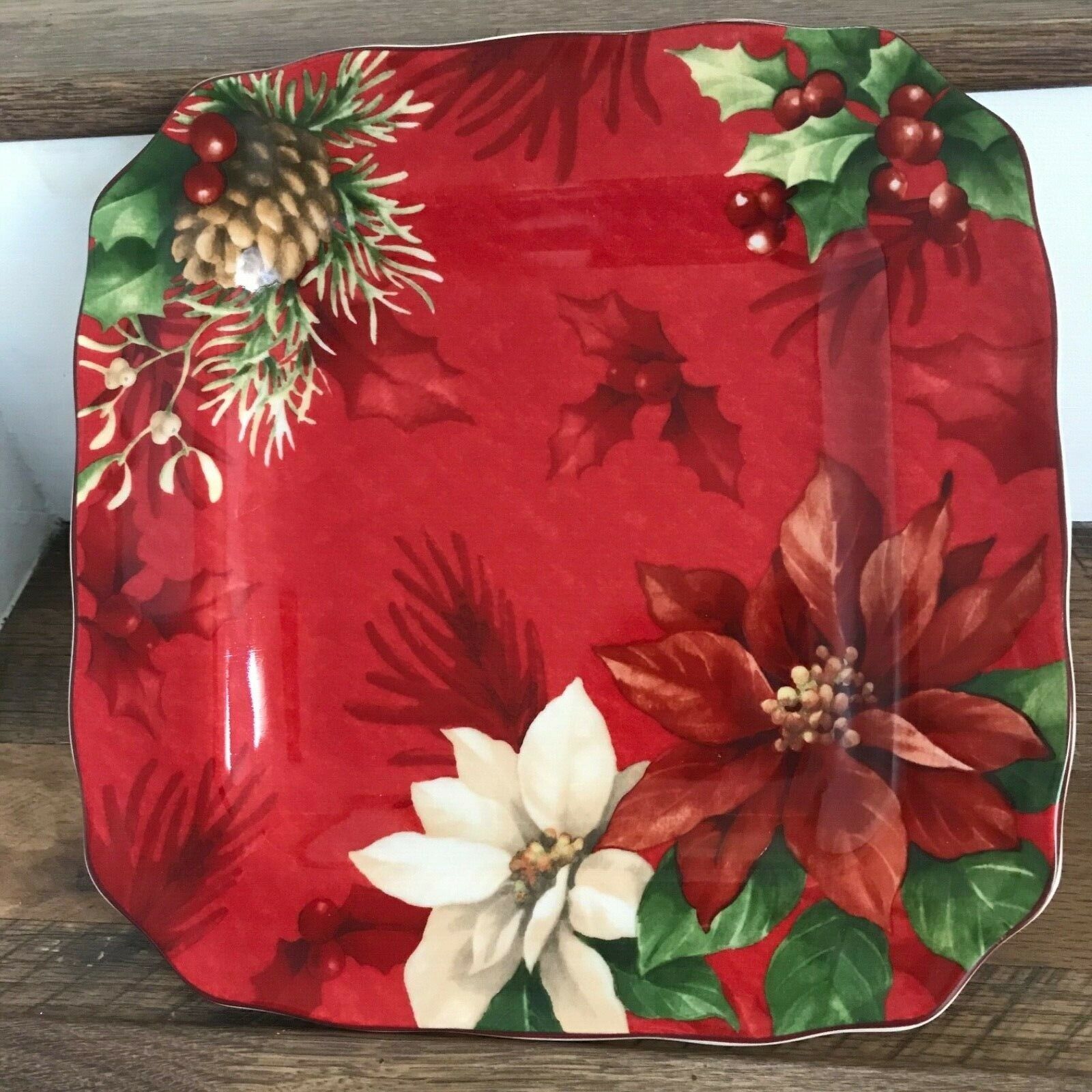 222 fifth Poinsettia Holly Piney Christmas Dinner Plates Set 8 ~NEW ...