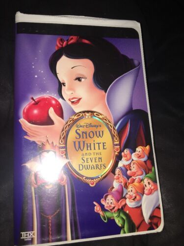 Walt Disney's Snow White and the Seven Dwarfs VHS Platinum Edition #22253