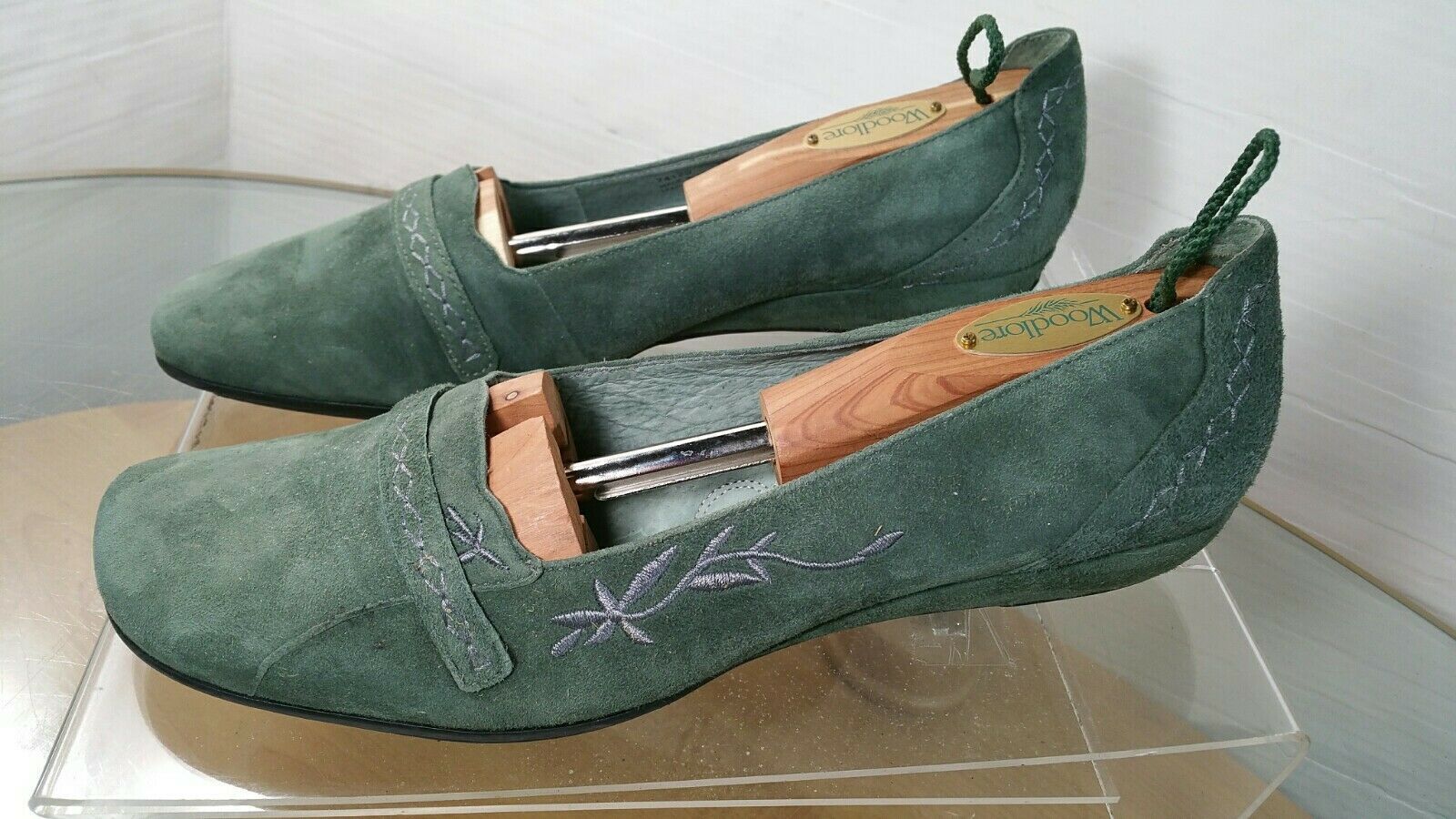 clarks green loafers