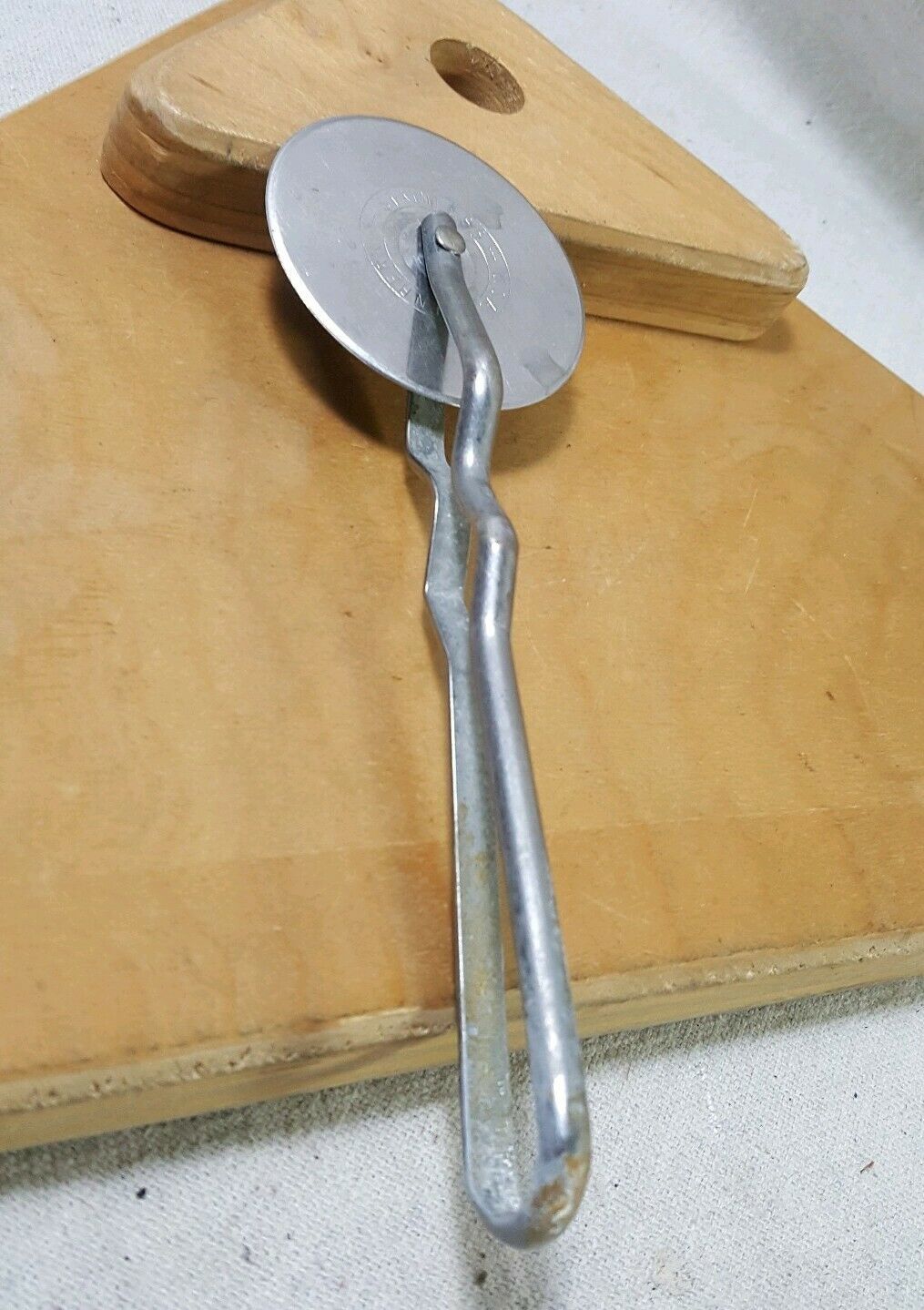 Vintage Kenberry Stainless Pizza Cutter Made in USA 7" Wheel 2 1/4" Other