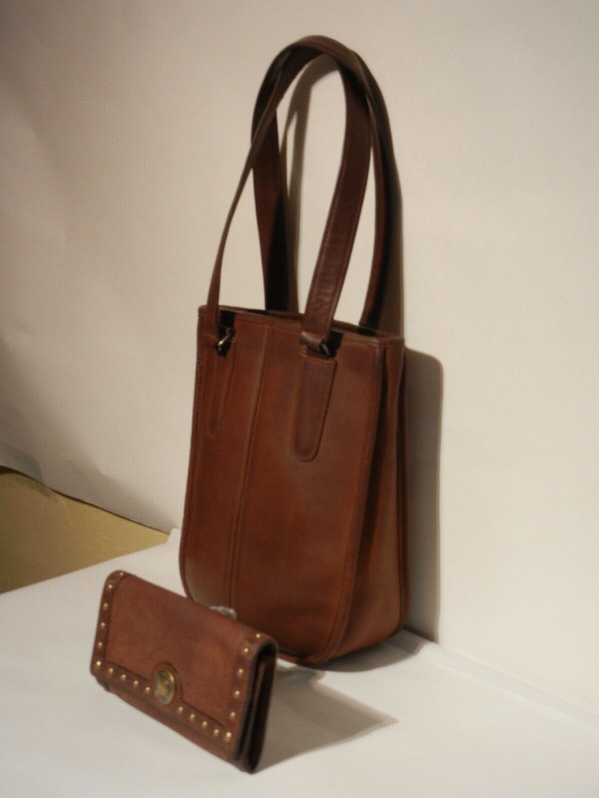 coach classic tote