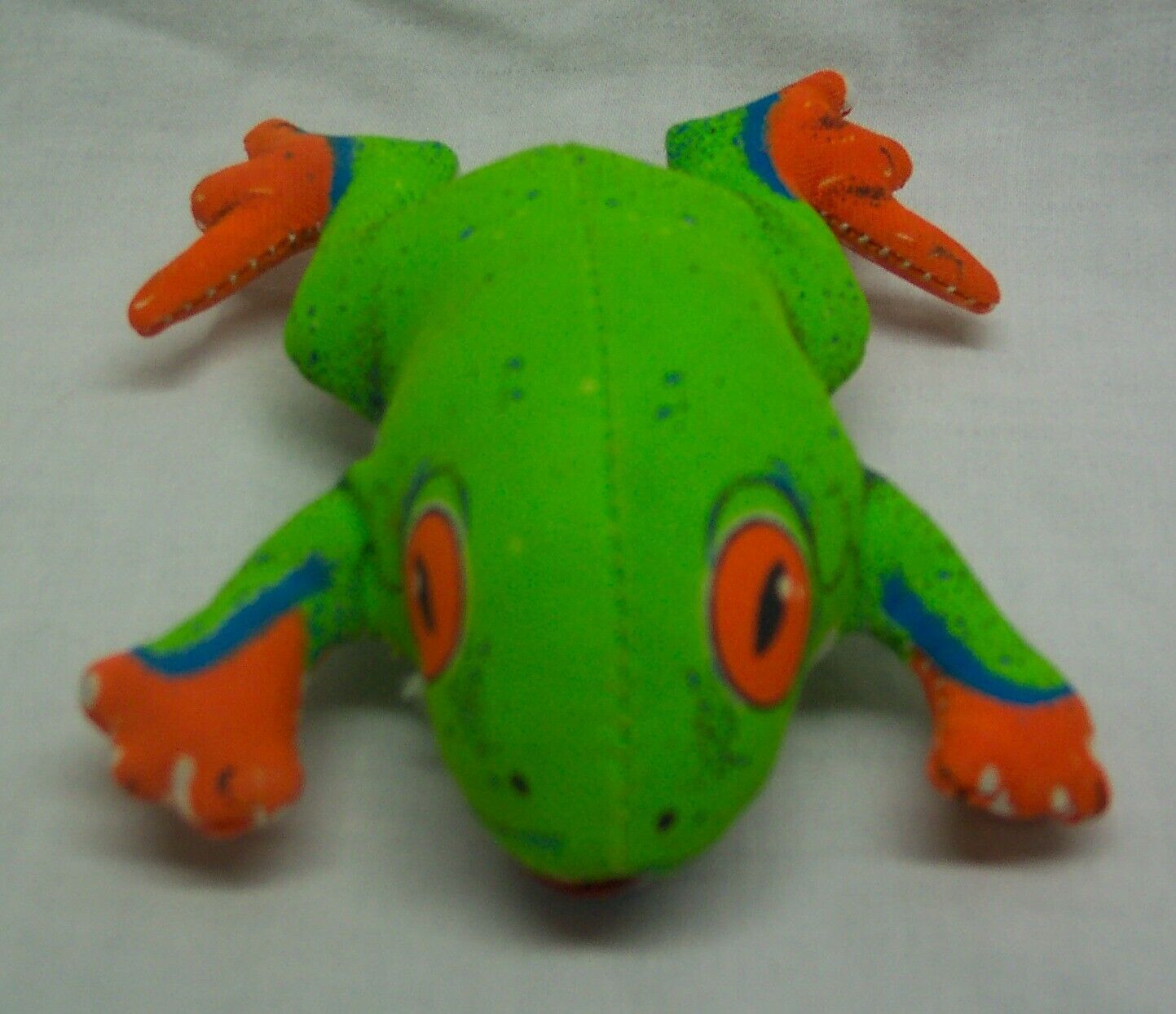 teeth frog plush