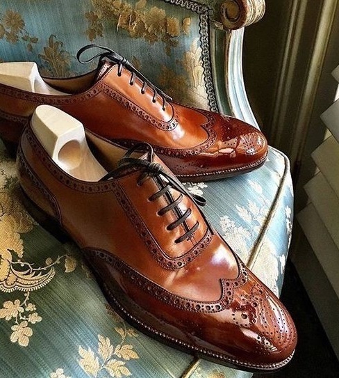 Premium Leather Brown Tone Wing Tip Brogues Toe Men Handmade Oxford Shoes