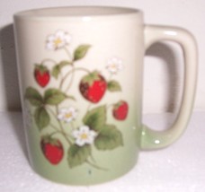1 Otagiri  Strawberries Style Collectible Coffee Mug - $31.99