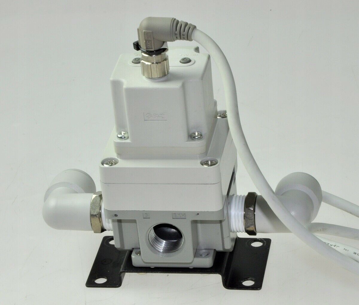 ITV3050214BL2 SMC electronic pressure regulator / 1868 Air Pressure