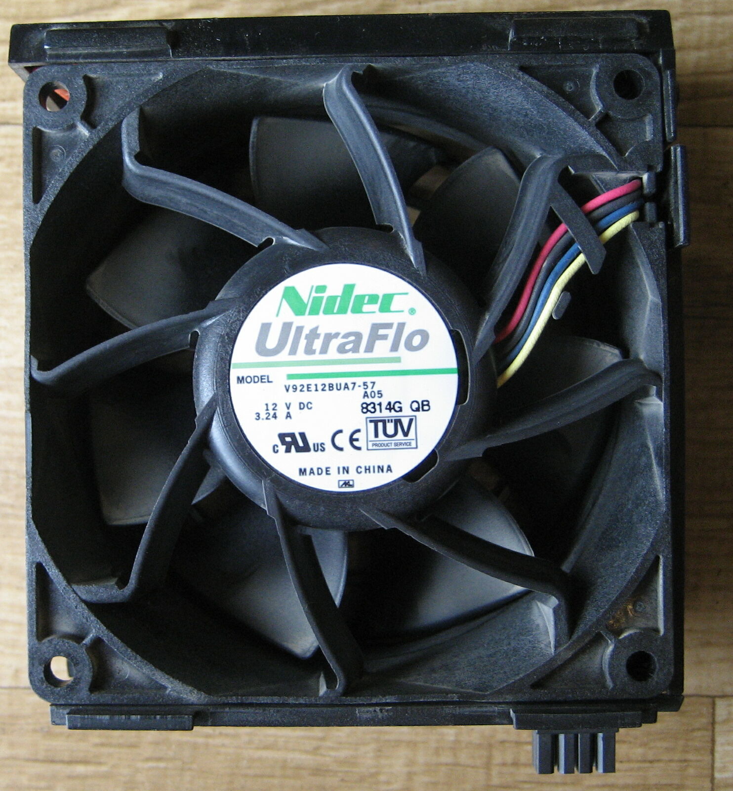 NIDEC UltraFlo 12V 2.97A fan 92x92x38mm / 7192 - Case Fans
