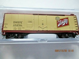 Atlas Trainman # 50005649 Schlitz 40' Plug Door #18156 N-Scale image 1