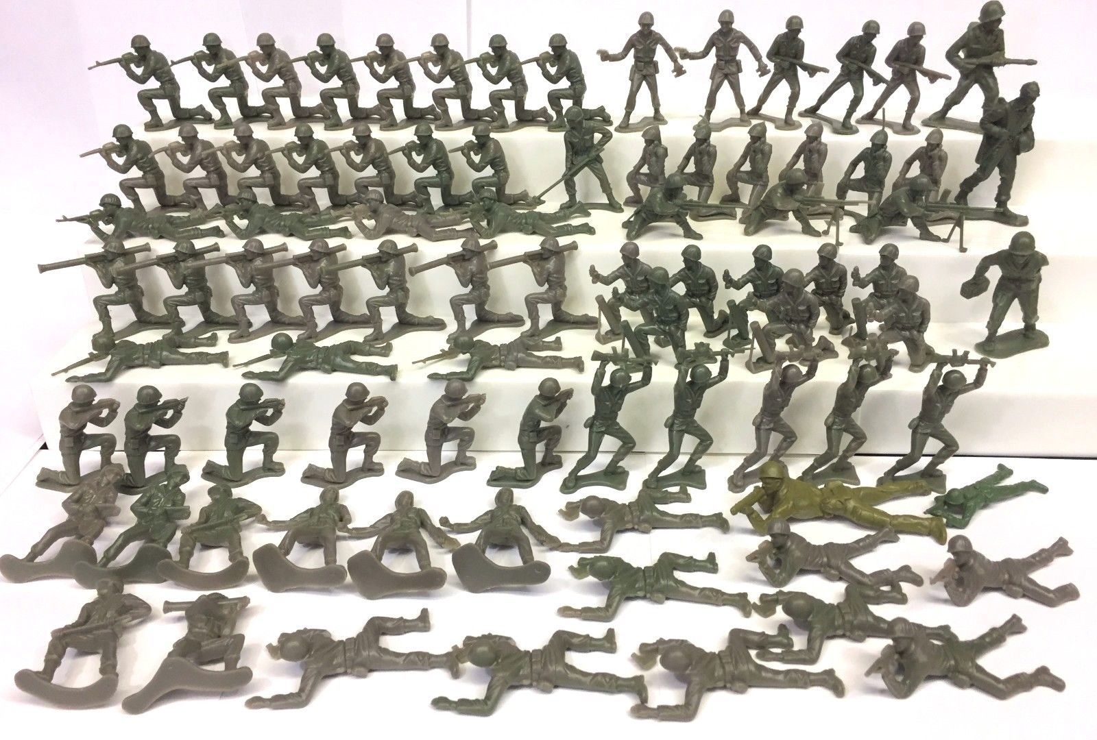 vintage green army men