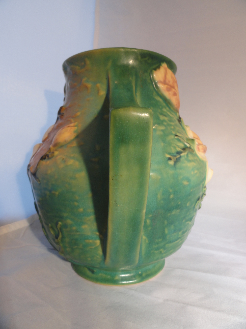 Vintage Roseville American Art Pottery Green Magnolia Double Handle