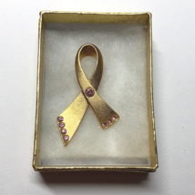 Avon Breast Cancer Awareness GOLD-TONE Pink Rhinestones Brooch Pin 1.25" #50 - $8.86