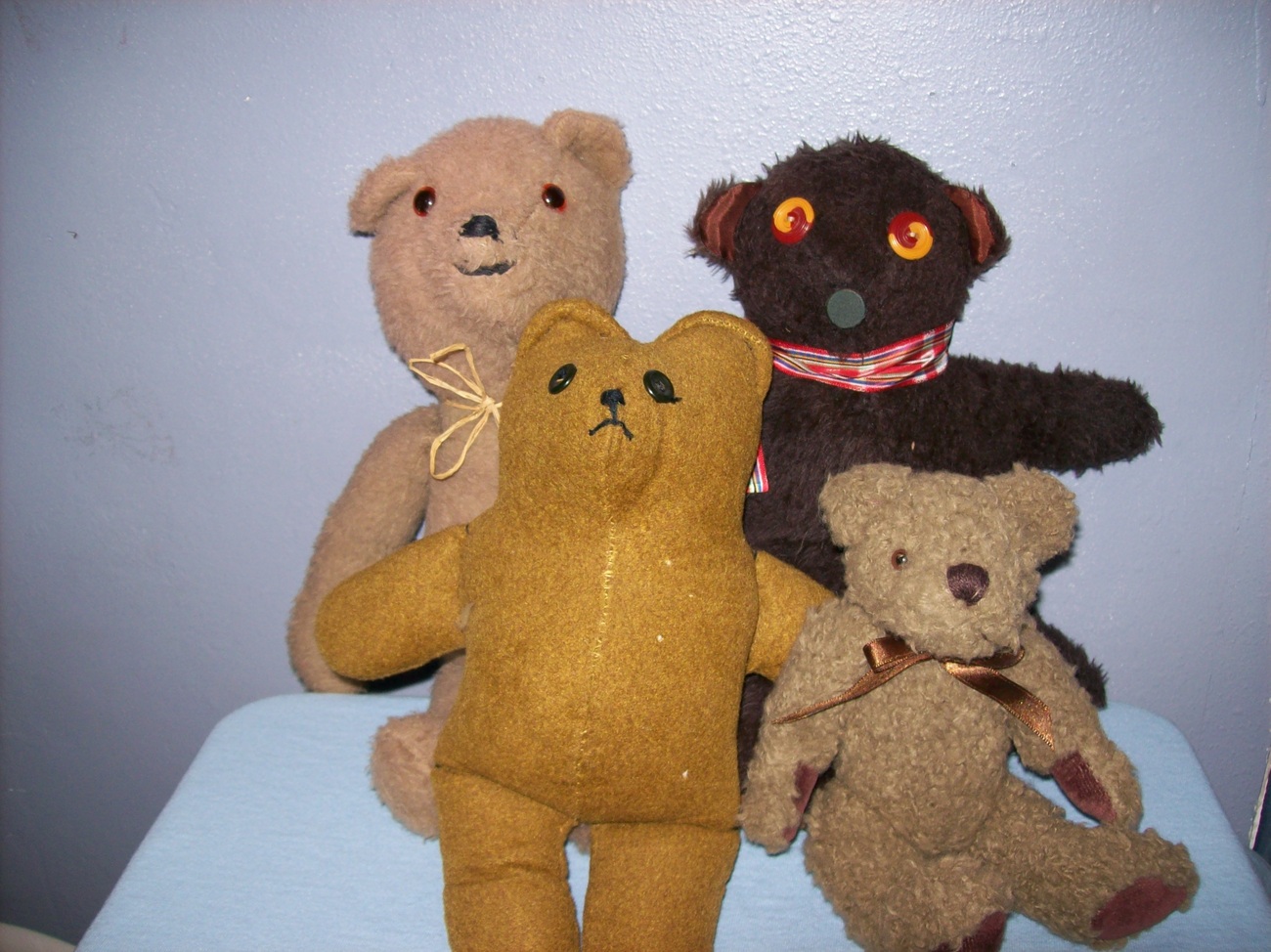 vintage stuffed bears