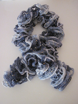 Knit scarf top view thumb200