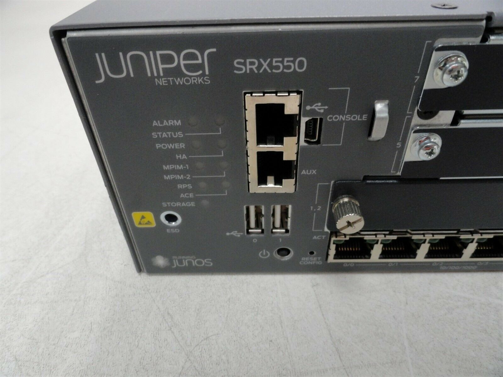Juniper SRX550645AP Service Gateway Firewall Security Appliance (NO