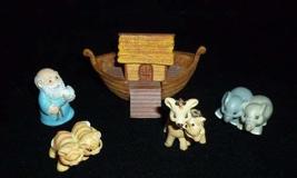 Hallmark Merry Miniatures Noah and Friends 5 Piece Set - $13.86