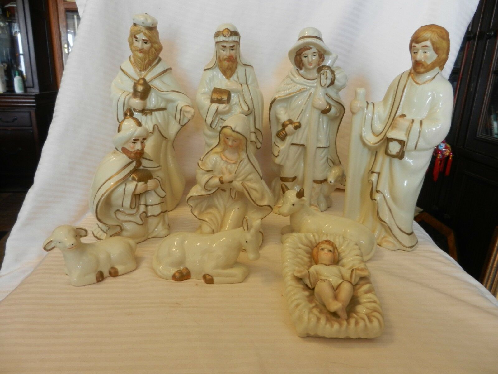 10 Piece White, Gold. & Brown Ceramic Nativity Figurine Set Wiseman