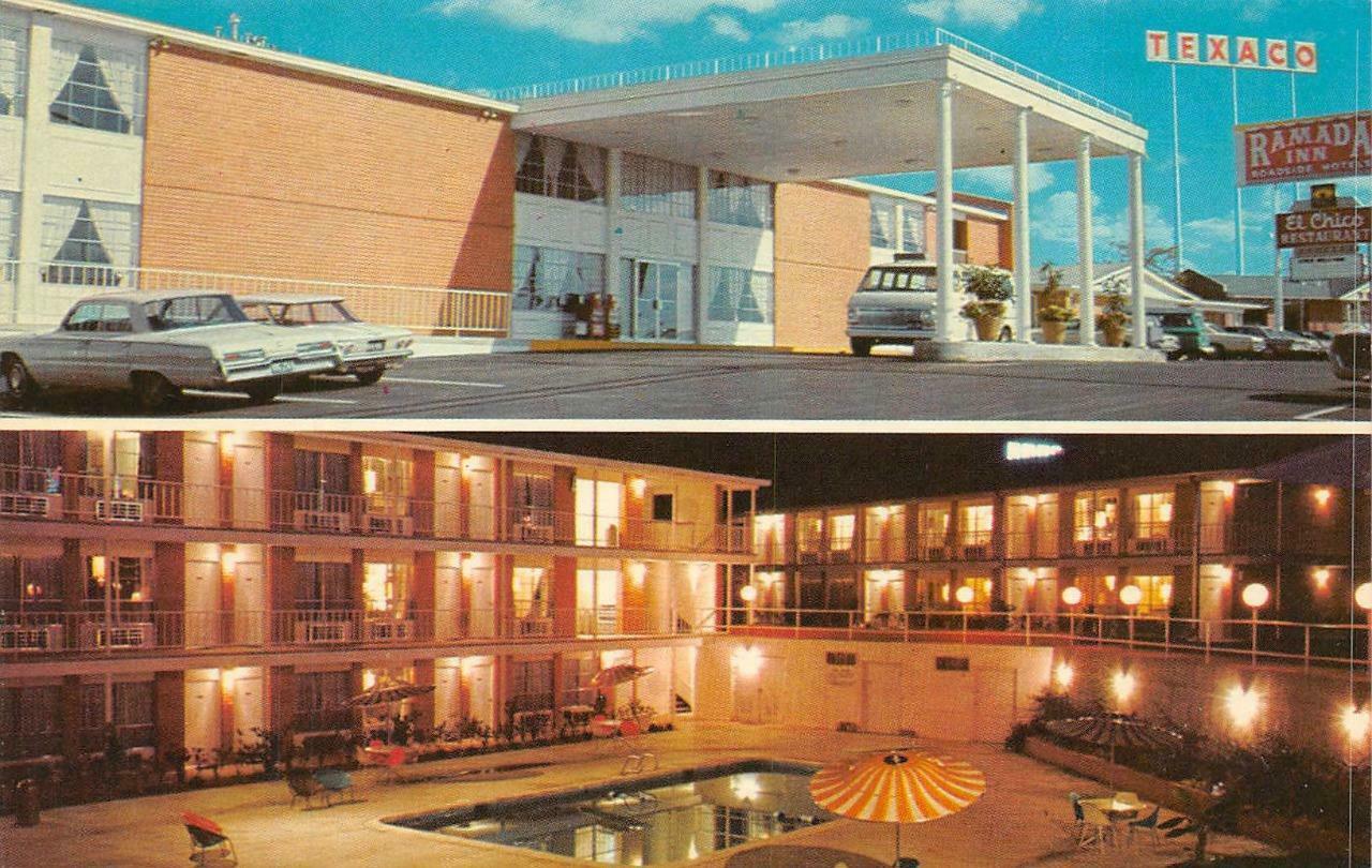 Fort Worth Texas Postcard RAMADA INN HOTEL Street View Roadside c1960s Chrome 