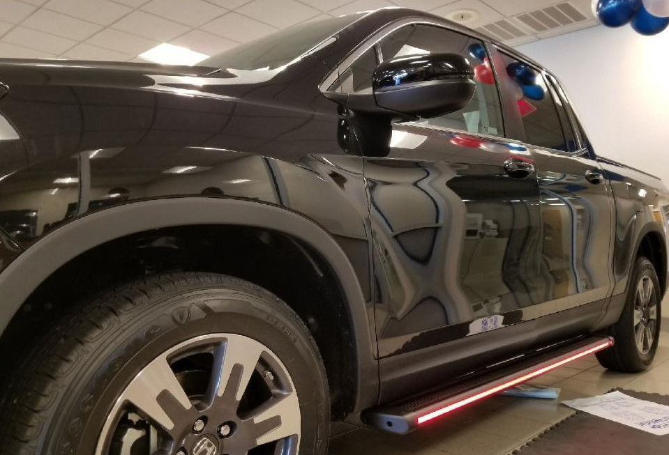 Brodfeet Aluminum Running Board with Red light for 20172019 Honda