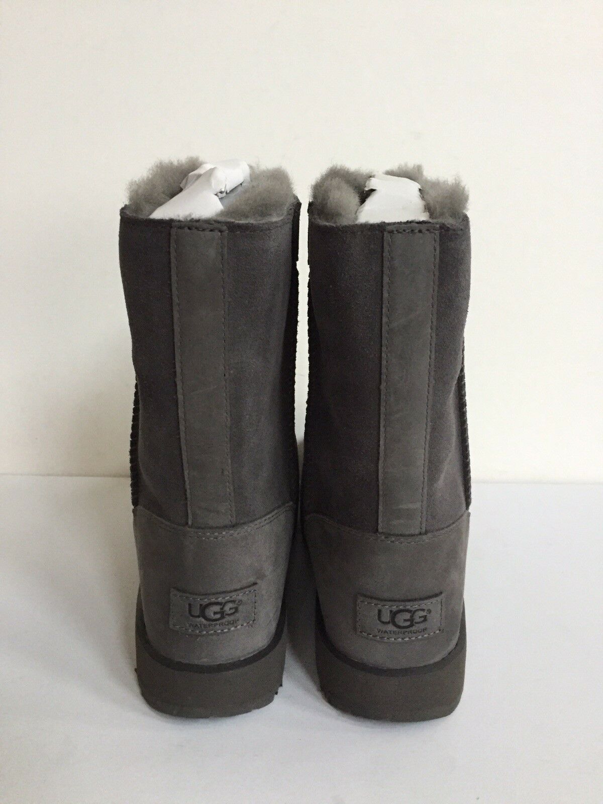 ugg conness