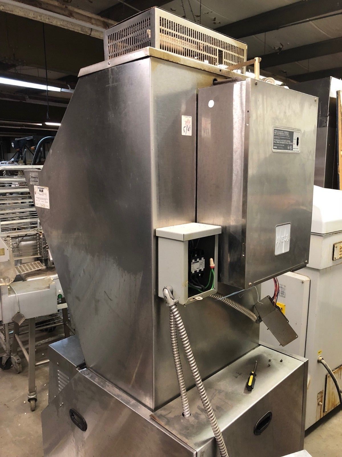 Henny Penny OFE321F High Volume Electric Fryer Ventless Self Contained