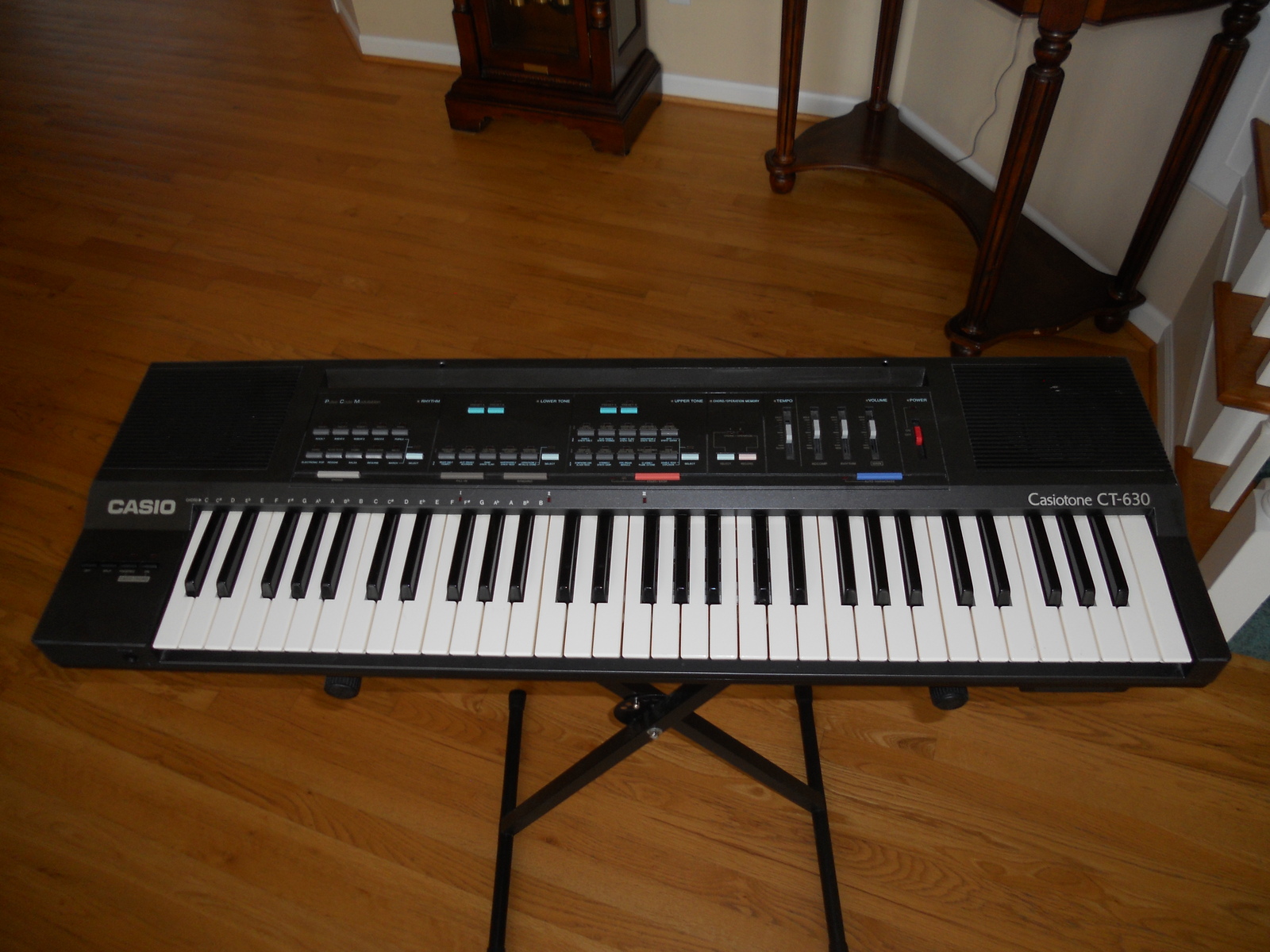 Casio CASIOTONE CT-630 Keyboard w/Touch Response Pitch Bend & More ...