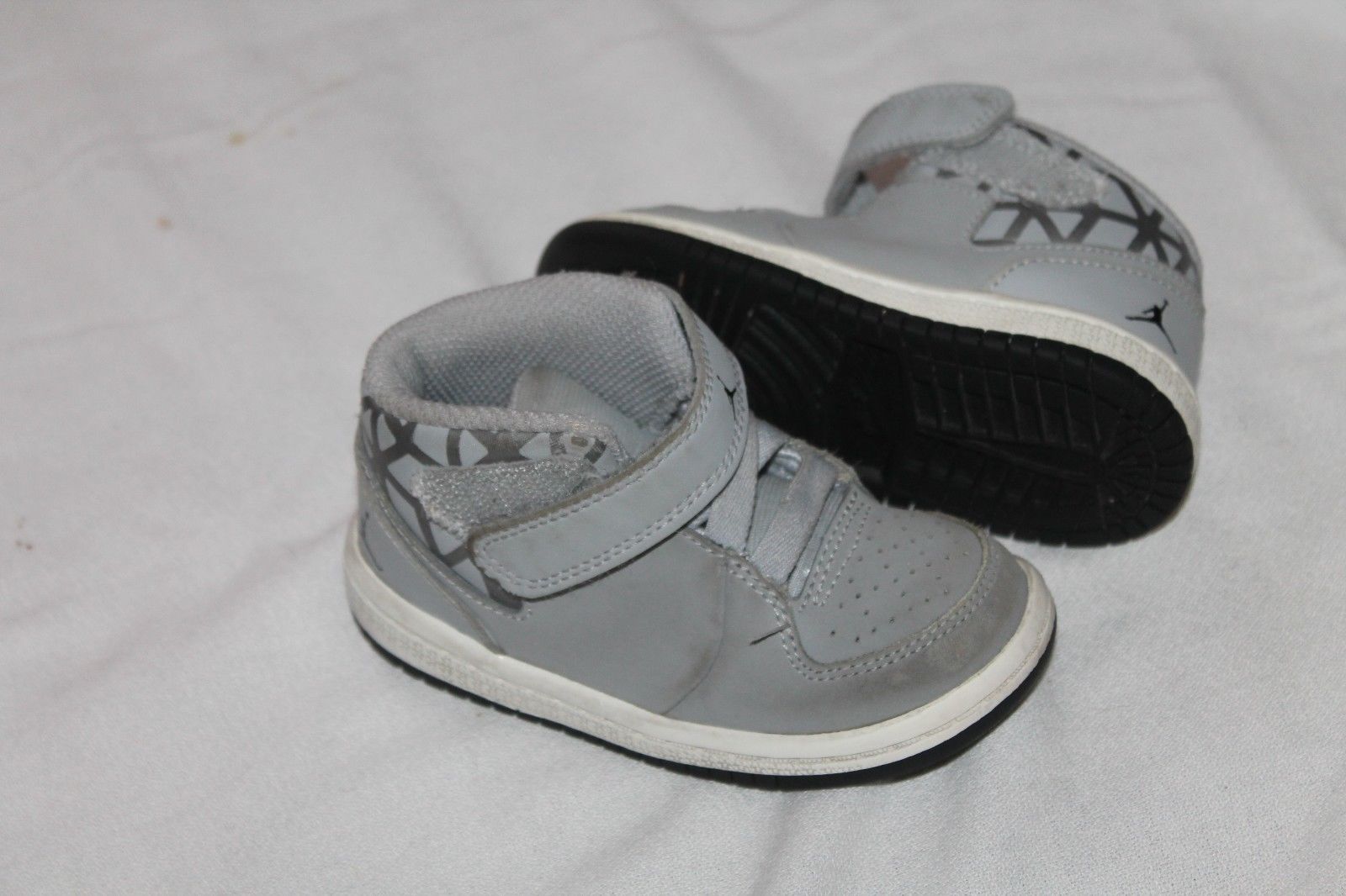 jordan 1 size 6c