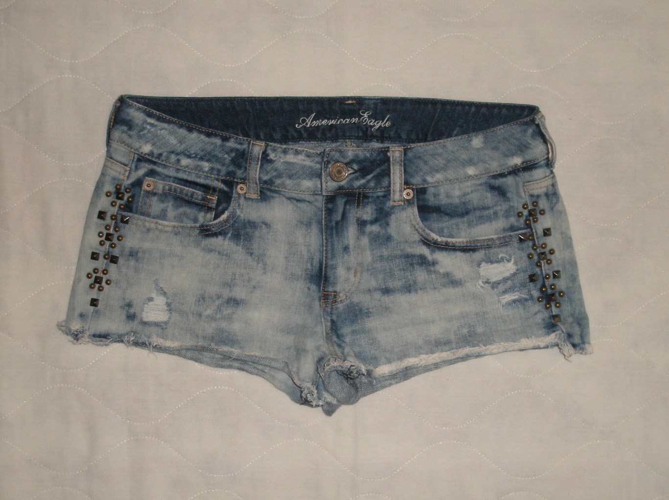 aerie acid wash short