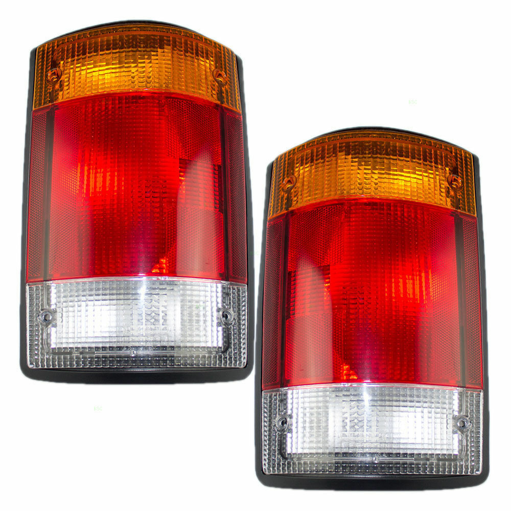 AIRSTREAM SKYDECK 2003 2004 2005 2006 PAIR TAIL LAMP LIGHT TAILLIGHTS