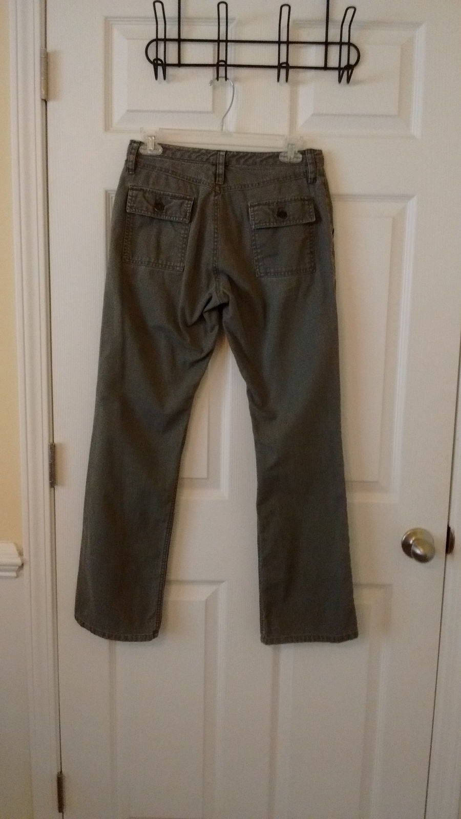 Gap Khakis Ladies size 2, Army Green 100% Cotton - Pants