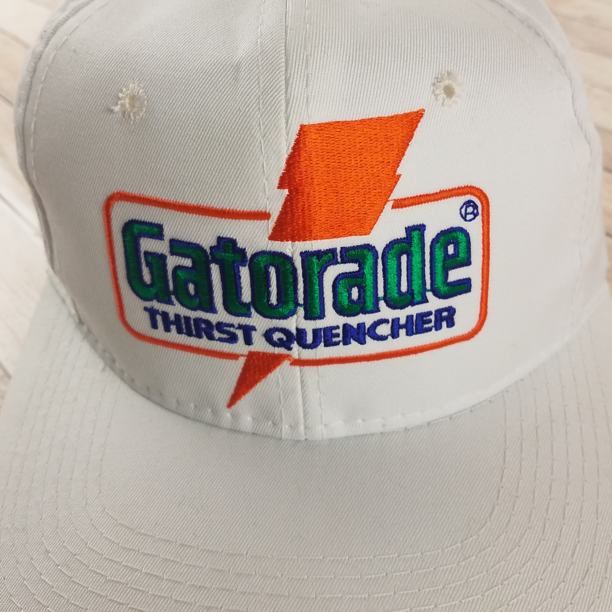 Vintage 1990s Gatorade Thirst Quencher Sponsorship Sports Specialties ...