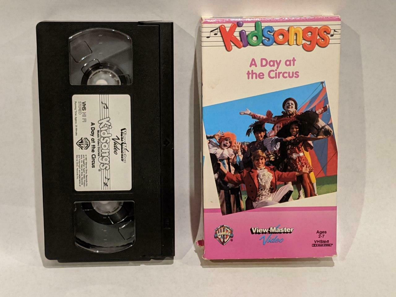 Kidsongs A Day At Circus VHS