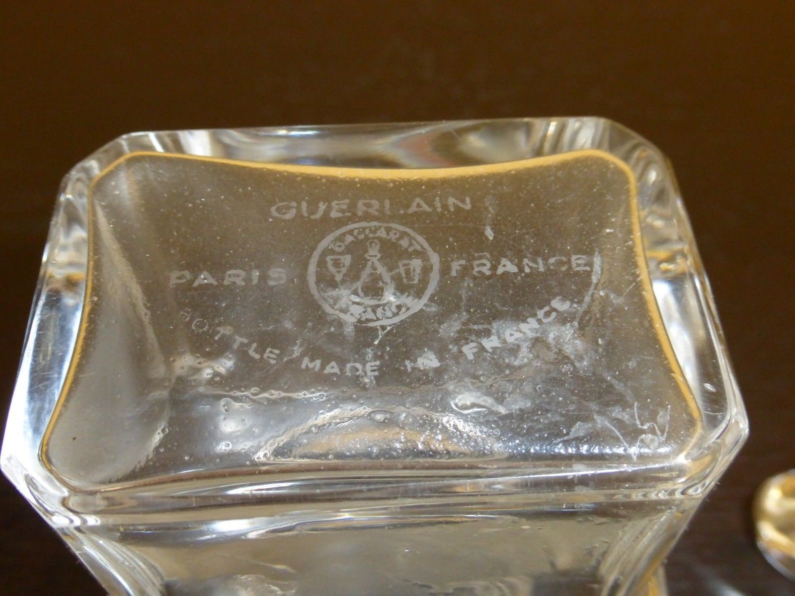 клеймо дятьковский хрустальный завод (дхз). клеймо на граненом стакане ссср. хрусталь баккара клеймо. хрусталь клейма. клеймо мальцов на стекле.