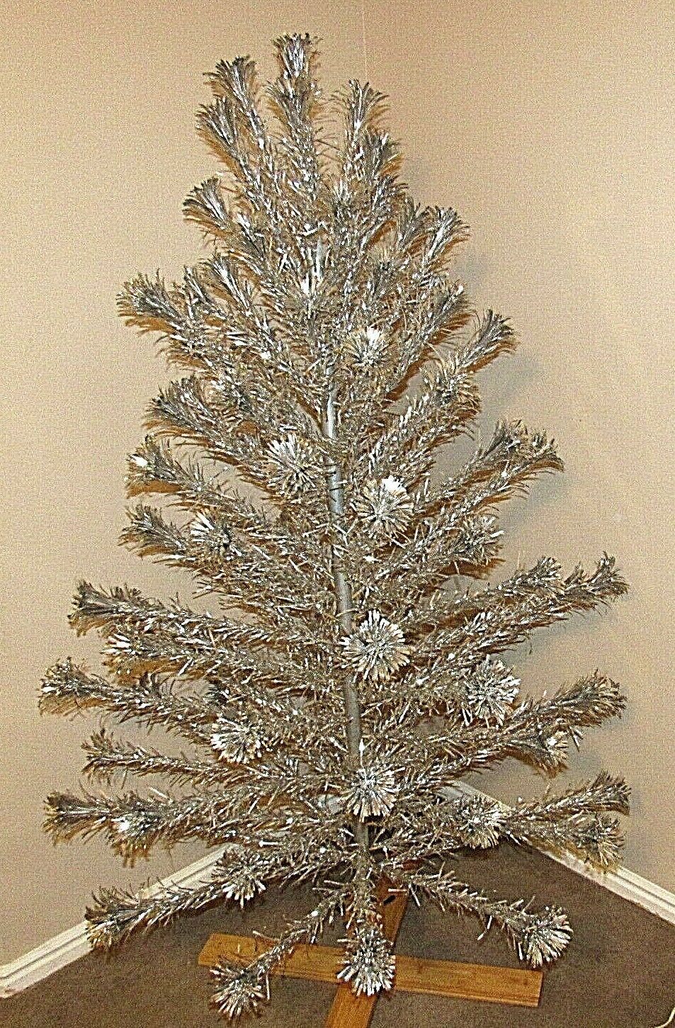 Vintage Silver Christmas Tree With Color Wheel 