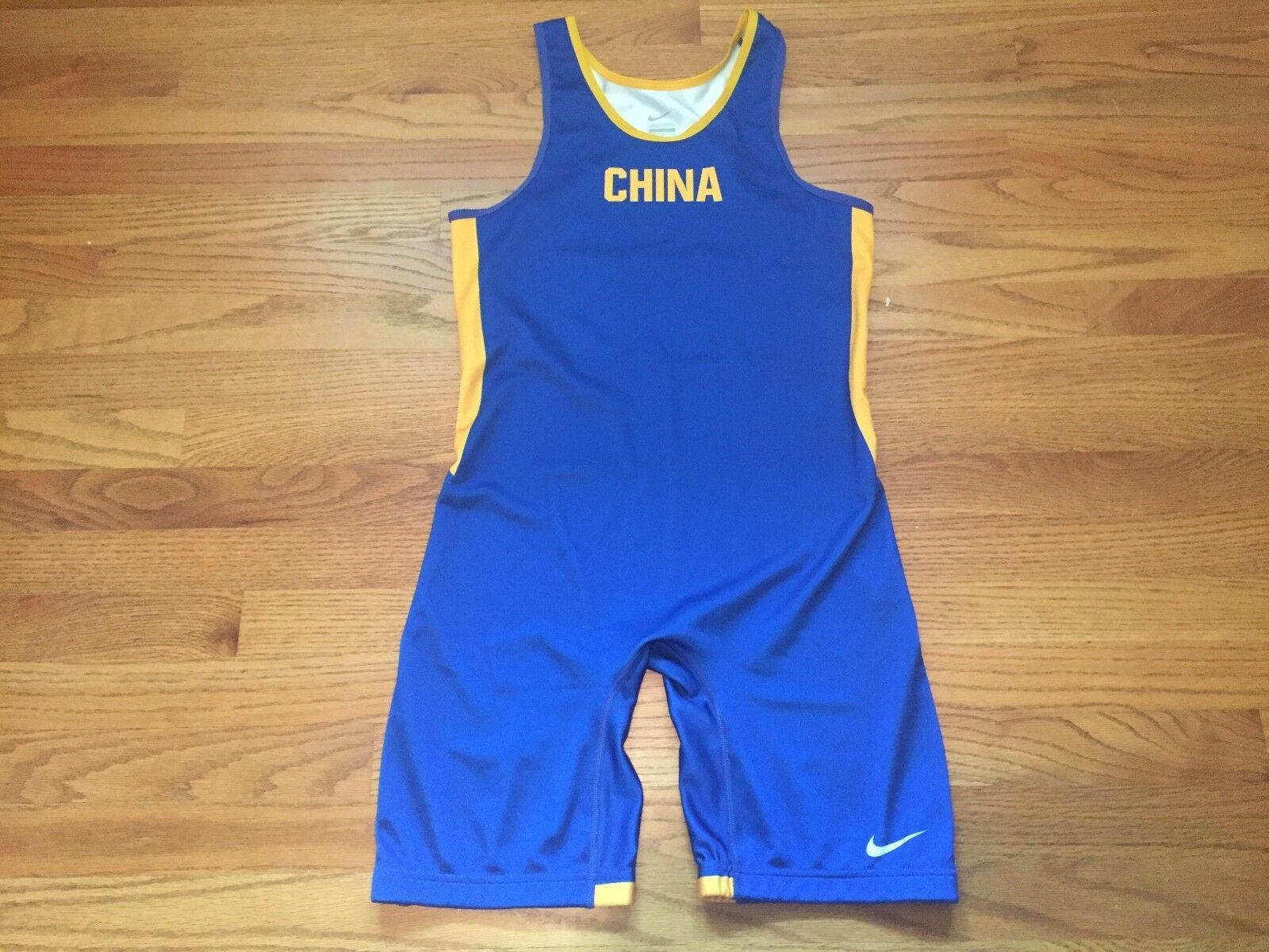 Nike China Team ID Savage Wrestling Singlet Men's Large Blue Yellow 516860 - $40.00