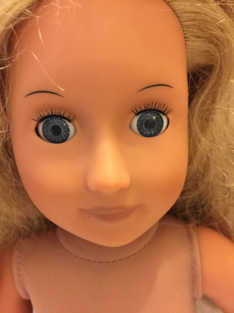 our generation dolls blonde blue eyes