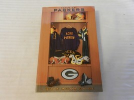2004 Green Bay Packers Official Media Guide Book Locker Room on cover - $22.28