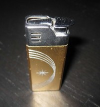 Vintage PINNACLE Textured Gold Toned Art Deco Gas Butane Lighter Made in Japan - $9.99