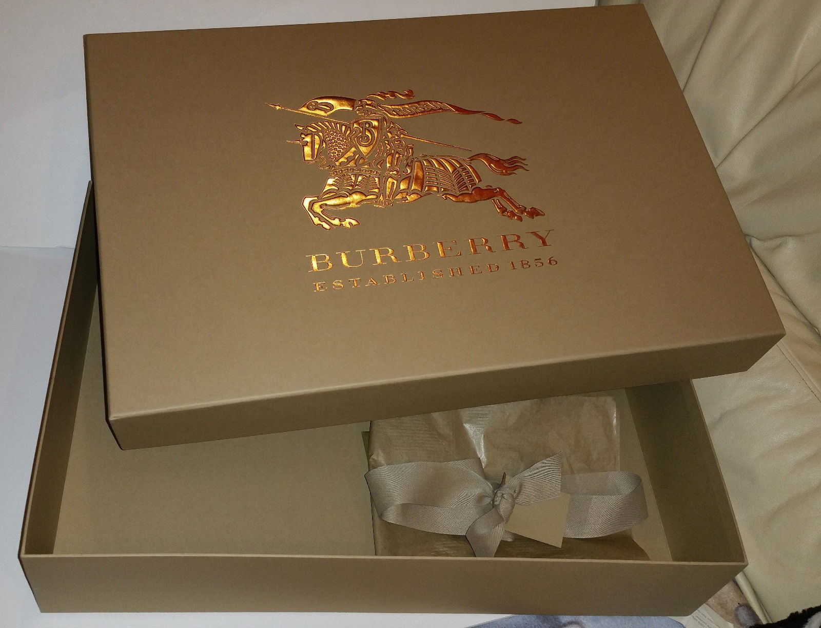 Burberry Large Two Gift Boxes Sturdy Includes Top and Lid Ribbon Tissue Paper - Gift Boxes