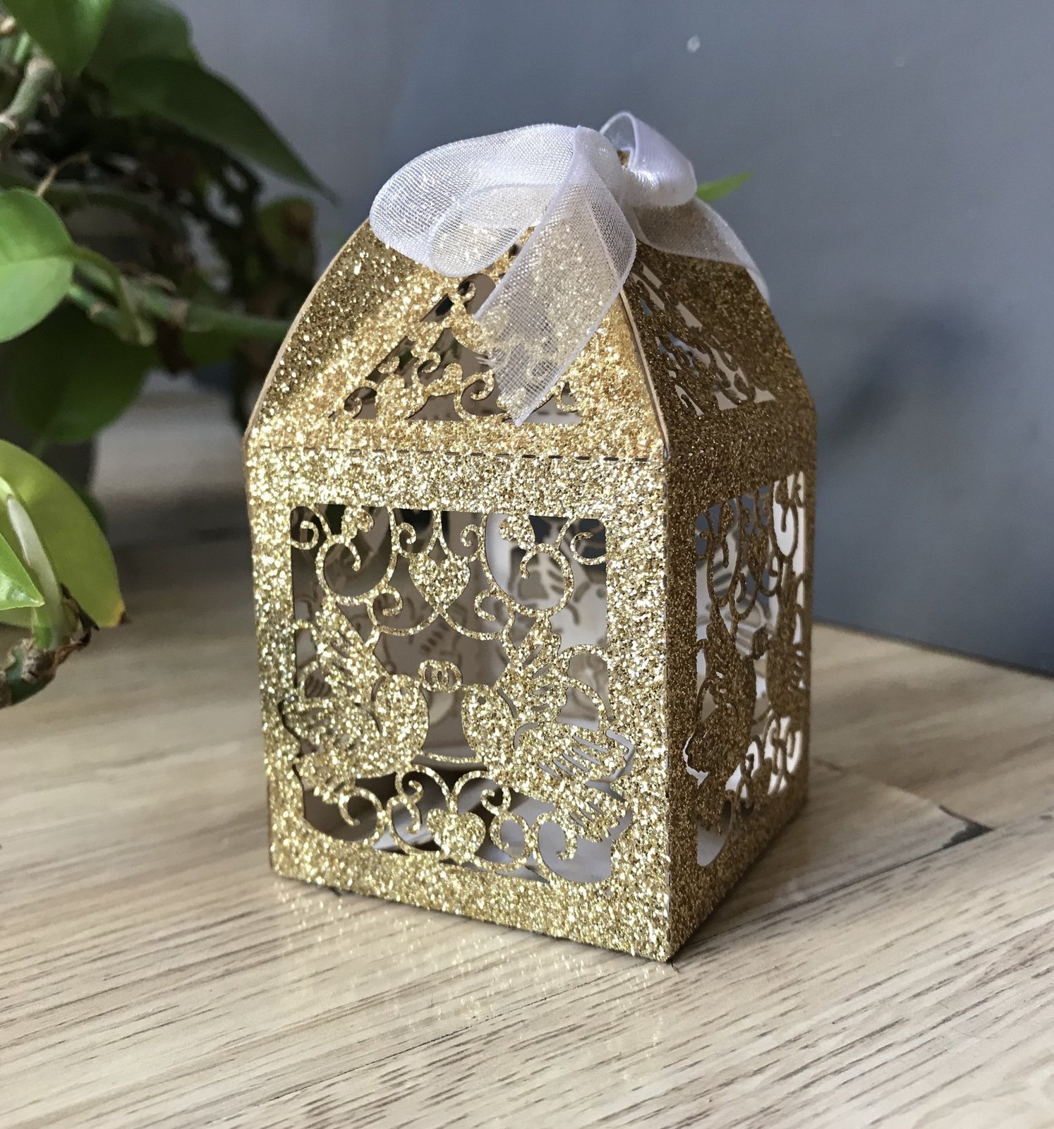 100pcs Glitter Gold laser cut Wedding Gift Boxes, Candy Chocolate gift packaging