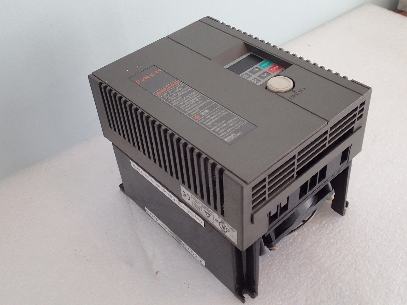 ... WARRANTY FUJI FVR-C11 INVERTER DRIVE FVR3.7C11S-2 3PH 200-230V ...