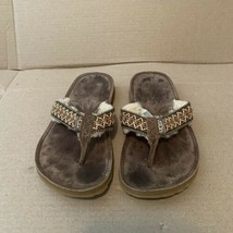 Ugg 1638 Womens Sandals Size 6 Thong Flip Flop Shoes Fur Lined EUC - $24.74