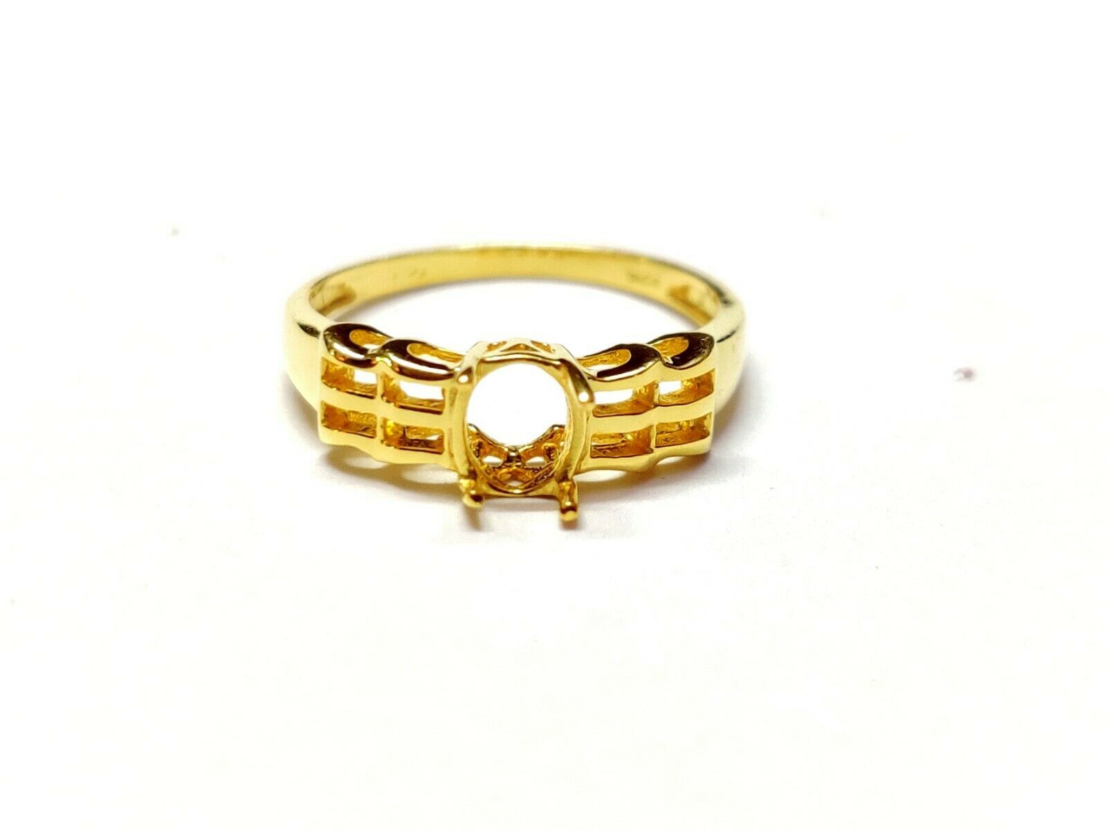 18K Gold 4x6 mm Oval Semi Mount Ring Gold Wedding Ring Blank Gold Ring Setting