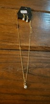 Paparazzi Short Necklace & Earring Set (New) #613 Gold Chain White Pearls - $7.61