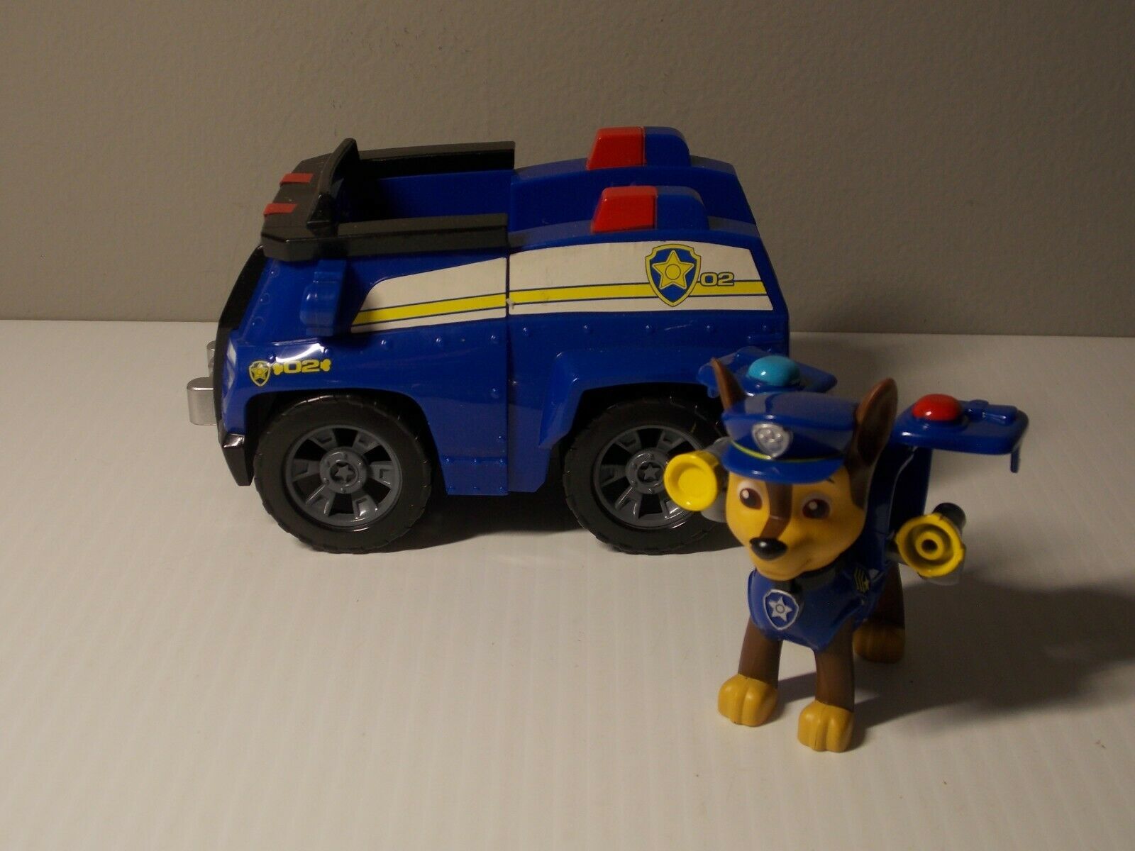Paw Patrol Chase Figure and Cruiser Police Car Vehicle TV & Movie