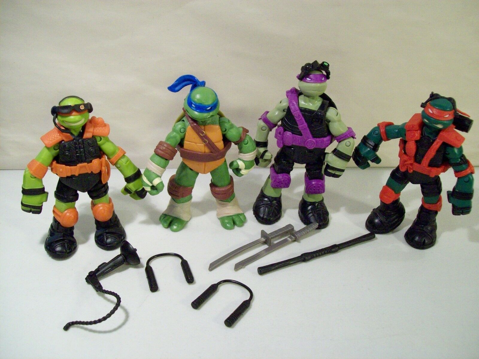 TMNT Teenage Mutant Ninja Turtles 2013 Series 5 Stealth Tech 4 Turtle Figures