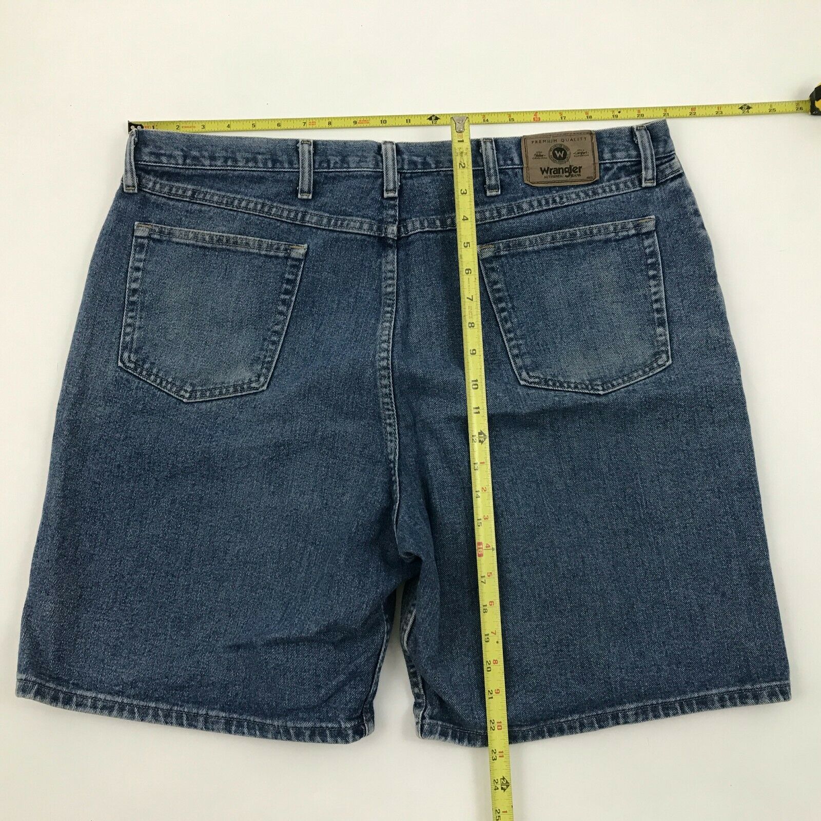 Wrangler Jean Shorts Relaxed Fit Size 42 Men's Baggy Blue Denim Short ...